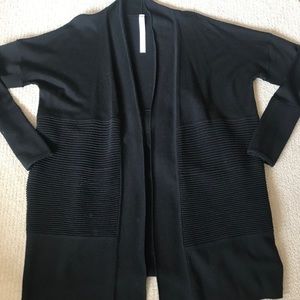 Lululemon SIT IN LOTUS II Black Reverse Cardigan